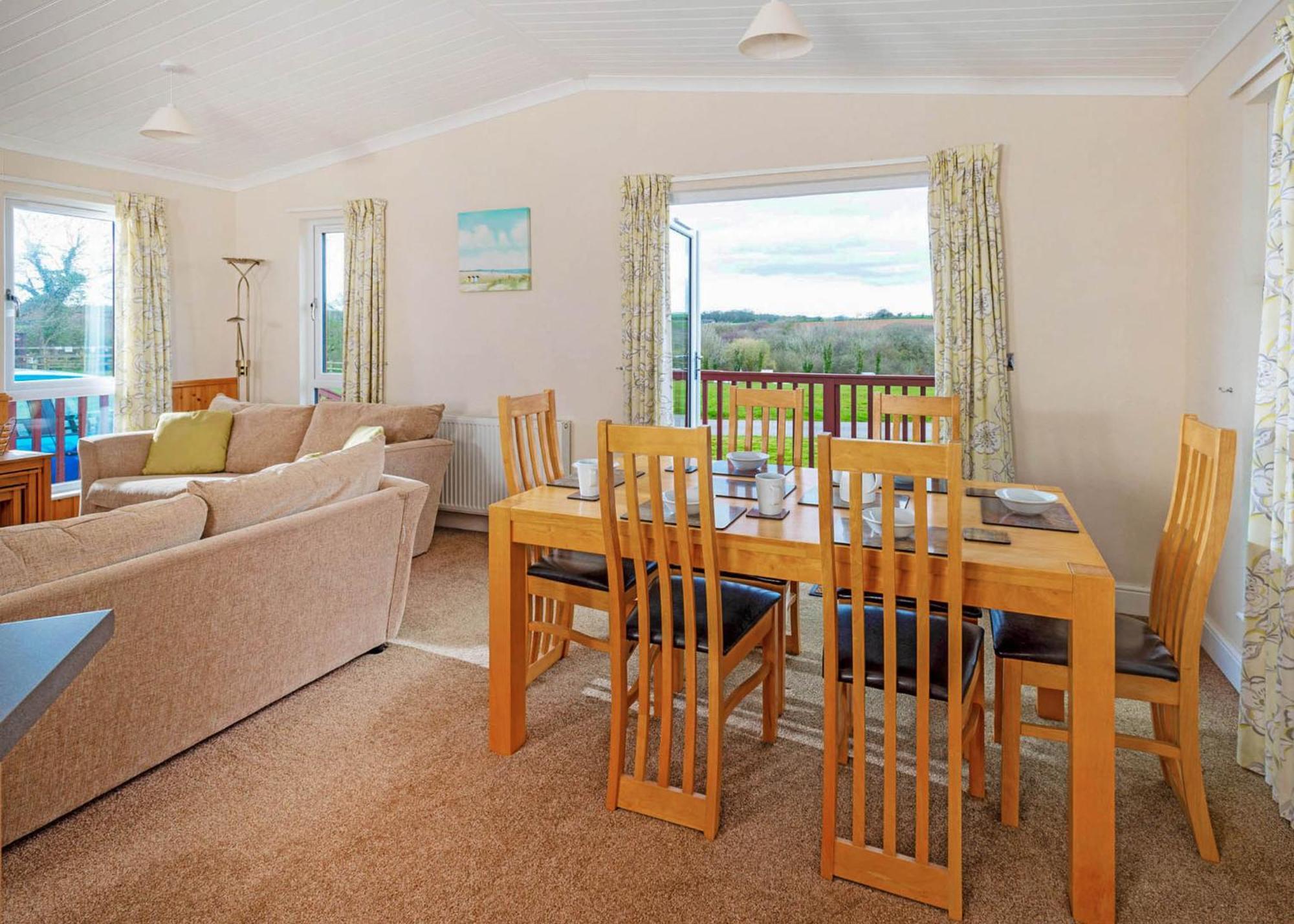 Meadow Lakes Holiday Park St Austell Phòng bức ảnh