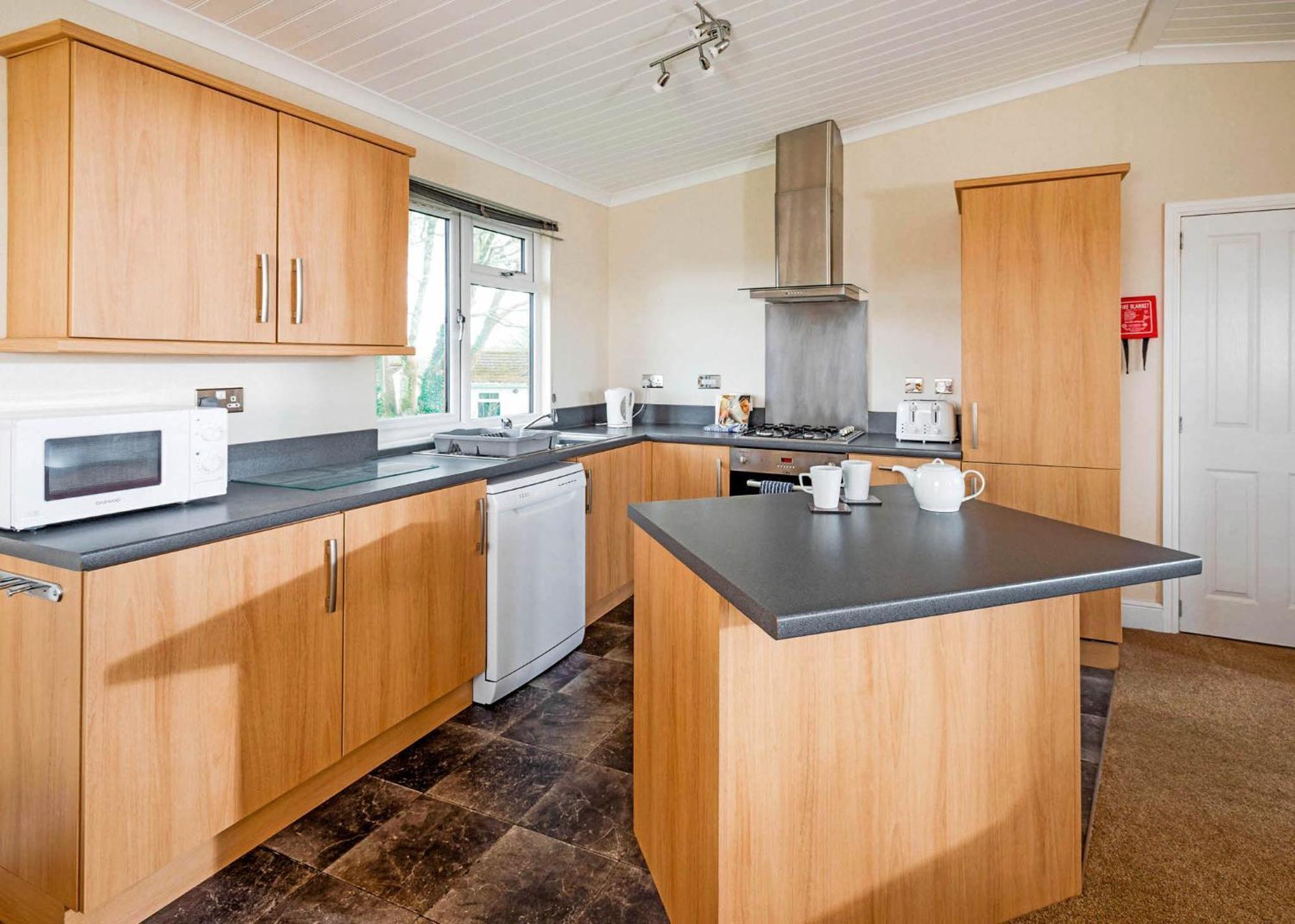 Meadow Lakes Holiday Park St Austell Phòng bức ảnh